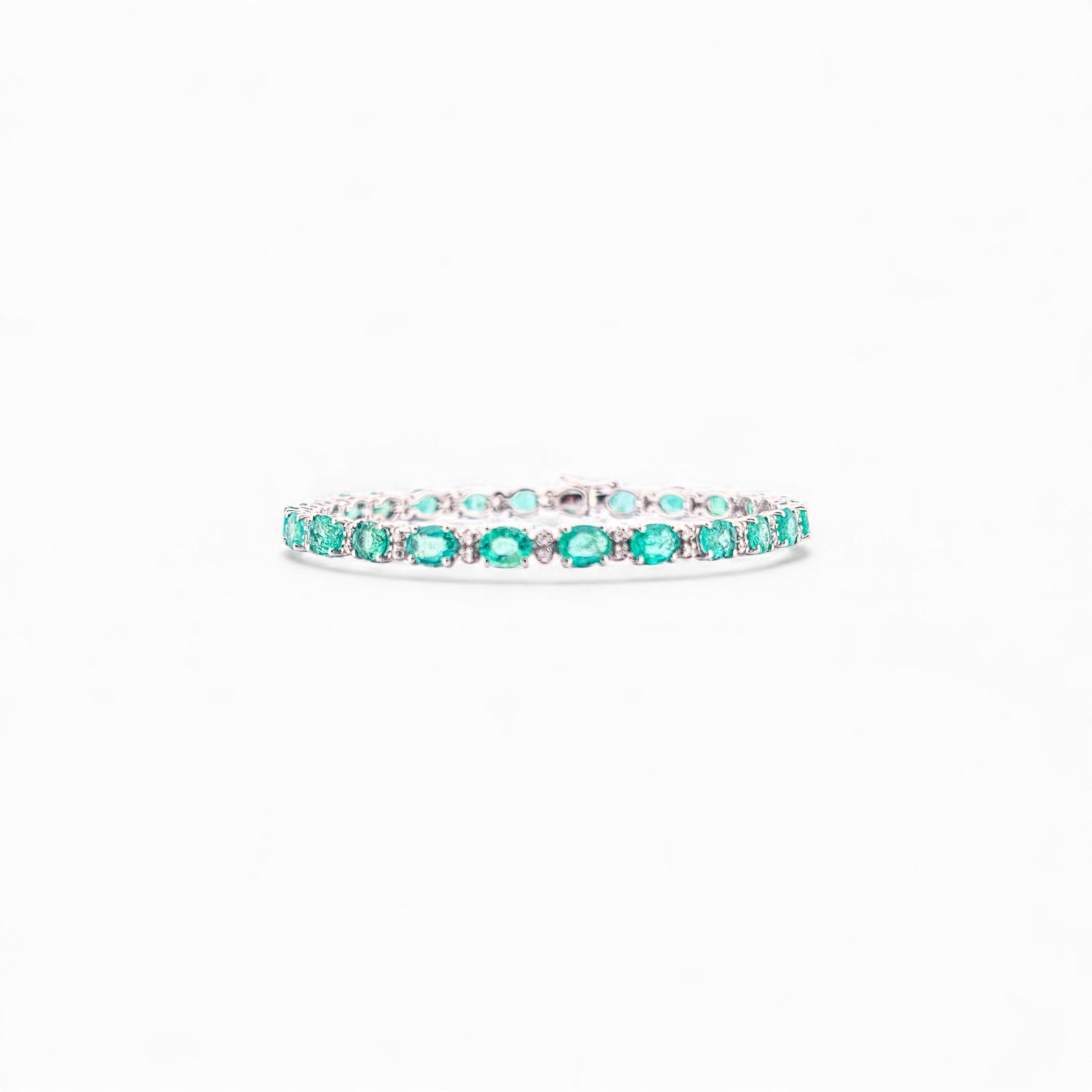 Brățară cu smaralde