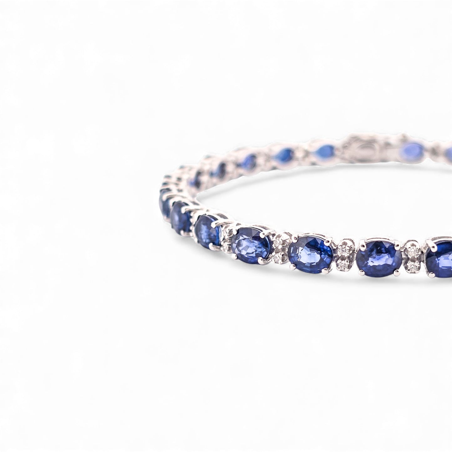 Brățară cu safire